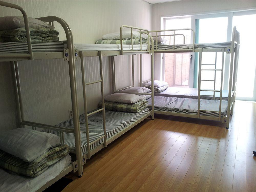 Hostel Phil House Guri Exteriér fotografie